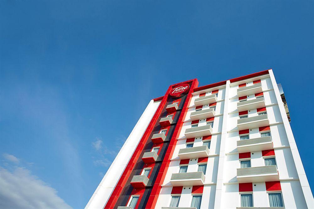 Red Planet Davao Hotel Exterior foto